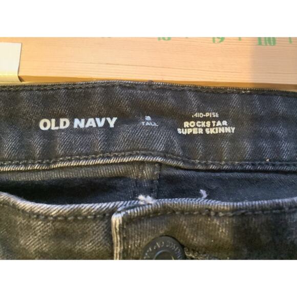 Old Navy Rockstar Super Skinny Mid Rise Black Jeans Size 8 Tall Gently Worn - Picture 3 of 8